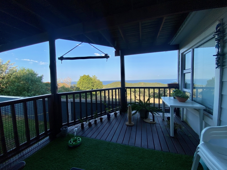 5 Bedroom Property for Sale in Cintsa East Eastern Cape
